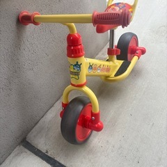 アンパンマン　キックバイクの画像