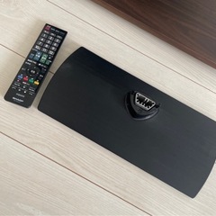 【期間限定】SHARP LC-32H11 スタンド付き　2014年製 の画像