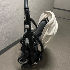 【カオさま専用】bugaboo バガブー　bee5の画像
