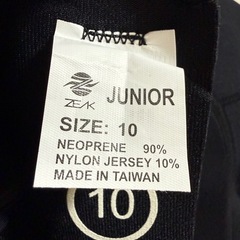 ★新品未使用★ZEAK(ジーク)ウエットスーツ junior（ジュニア）10号サイズの画像