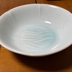 未使用　鉢と小皿5枚の画像