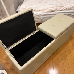 収納ソファの画像