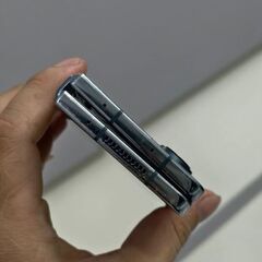 Samsung Galaxy Z Fold4 SCG16の画像