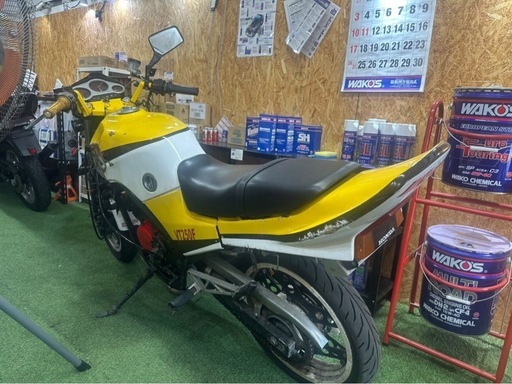 ホンダ vt250f   mc08