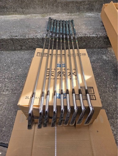 【ゴルフ】　　ホンマ　アイアンセット