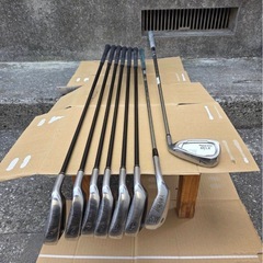 【ゴルフ】　　ゼクシオ　アイアンセットの画像