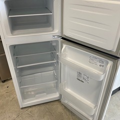 NO B574🌈福岡市内配送設置無料✨🌈ハイセンス 【右開き】120L 2ドアノンフロン冷蔵庫 エディオンオリジナル ホワイト HR-B1201の画像