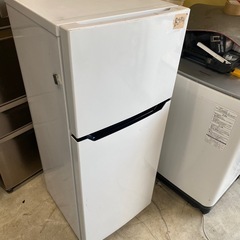 NO B574🌈福岡市内配送設置無料✨🌈ハイセンス 【右開き】120L 2ドアノンフロン冷蔵庫 エディオンオリジナル ホワイト HR-B1201の画像