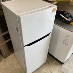 NO B574🌈福岡市内配送設置無料✨🌈ハイセンス 【右開き】120L 2ドアノンフロン冷蔵庫 エディオンオリジナル ホワイト HR-B1201の画像