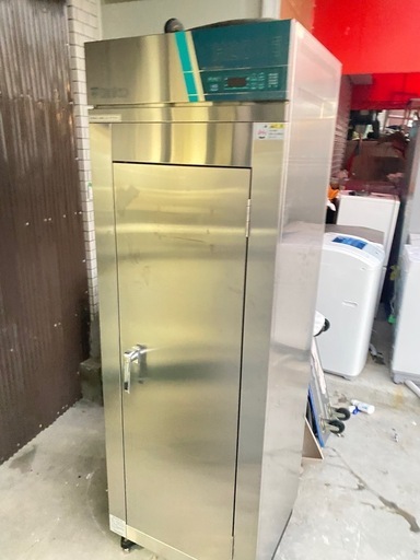 タニコー●消毒保管庫3相200V