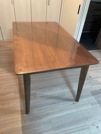 ダイニングテーブル、椅子4脚セット