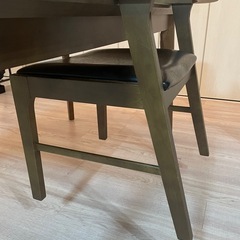 ダイニングテーブル、椅子4脚セットの画像