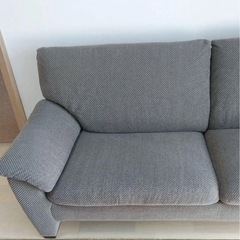 カリモク家具　ソファ　三人掛けの画像