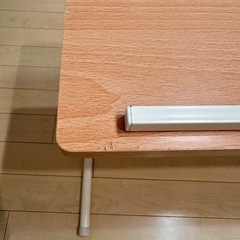 ローテーブル/折り畳み・伸縮式(やや傷あり)の画像