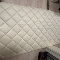 【美品】敷き布団の画像