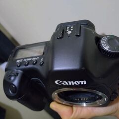 ジャンク　canon eos 5D ★外観は新品のようの画像