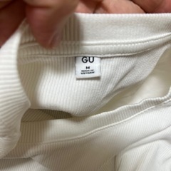 GU✨SNS人気✨今年購入✨ショート丈Tシャツ✨ミニT✨の画像