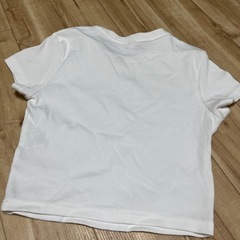GU✨SNS人気✨今年購入✨ショート丈Tシャツ✨ミニT✨の画像