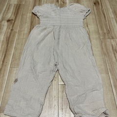 tete a tete✨完売人気✨肩パフオールインワン✨つなぎ✨サロペット✨の画像
