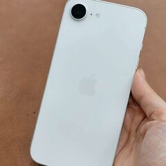 新品未使用 Iphone 16e 128GBの画像