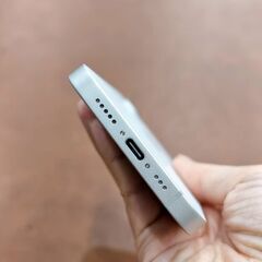 新品未使用 Iphone 16e 128GBの画像