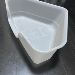 ライオン商事 コンパクトコーナー猫トイレ　+　90Lゴミ袋8枚の画像