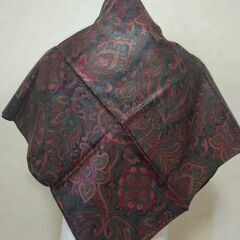 スカーフ　ブラック×錆色の画像