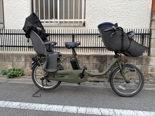 ハンズフリーで鍵が開く！Panasonic ギュット・クルーム・DX 特価 前カゴ付き