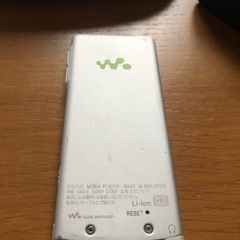 SONY ウォークマン　スタンドスピーカー付きの画像
