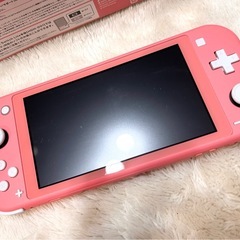 【美品】Nintendo Switch Lite コーラル　ピンク 本体の画像