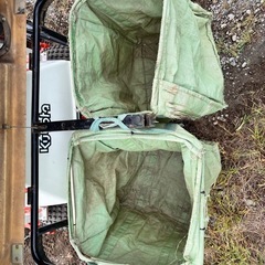 クボタ 大型草刈機/大型芝刈機 ロータリーモア 集草BOX付き ディーゼルエンジン AMX3MA セル付き 実動 静岡県 富士市発 下取り可能 陸送可能の画像