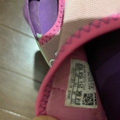 adidas キッズサンダル　子供サンダル　水遊び用の画像
