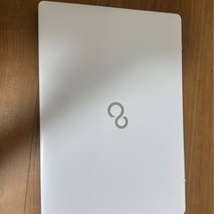 富士通AH49/B2 i5第7世代メモリ8GB SSD128GB Office2024付きの画像