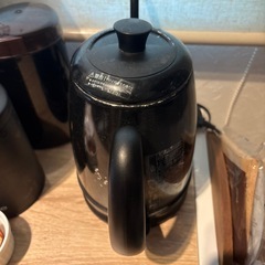 電気ポットの画像
