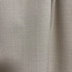 カーテンの画像