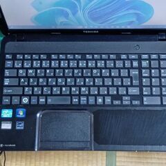 最新バージョン25H2　Core i7 Windows11 Pro　 第三世代 dynabook T552-58FB Core i7-3616QM メモリ8GB 新品 SSD256GBの画像