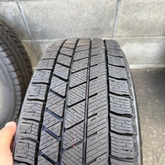 【ほぼ未使用品】スタッドレスタイヤ　ブリヂストンVRX3 175/66R16 の画像