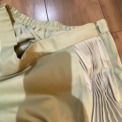 レディース　アウター、トップス、スカートの画像