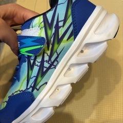 新品子ども靴の画像