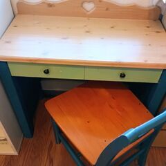 カントリー調　机椅子セット　小学生の学習机にもの画像