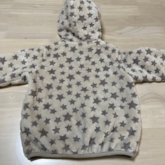 UNIQLOキッズ100アウター2枚セットの画像