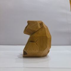 木彫り猿の置物の画像