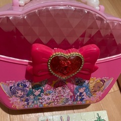 水筒おもちゃなどの画像