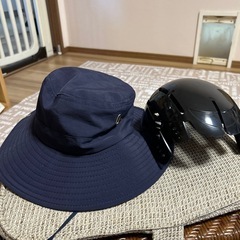 帽子型ヘルメットの画像