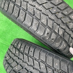 ④🟤 スパイクタイヤ 205/60R16 16インチ スパイクタイヤ＆ホイール 2本！の画像