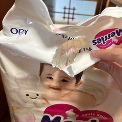 メリーズ　オムツ　テープ　Mサイズの画像