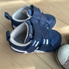 ベビースニーカーの画像