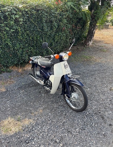 1143.　ホンダ　スーパーカブ50 綺麗　FI 原付　バイク　3速　50cc 車体　埼玉