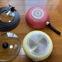ガス専用深型フライパン 28cm2点と蓋2点の画像