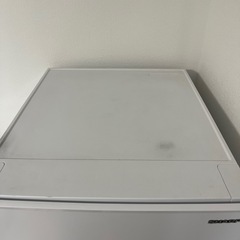 SHARP冷蔵庫の画像